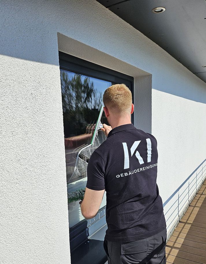 Glas- und Fensterreinigung